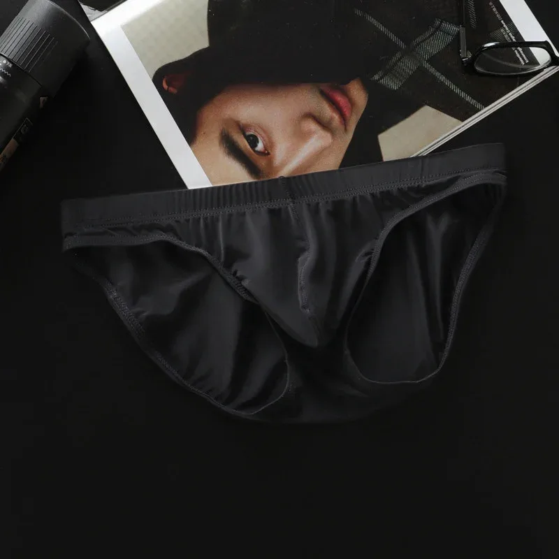 4 Pcs/pack M-4XL Ultra-thin Ice Silk Men Seamless Briefs Transparent Mens Sexy Bikini Underwear Male U Pouch Panties