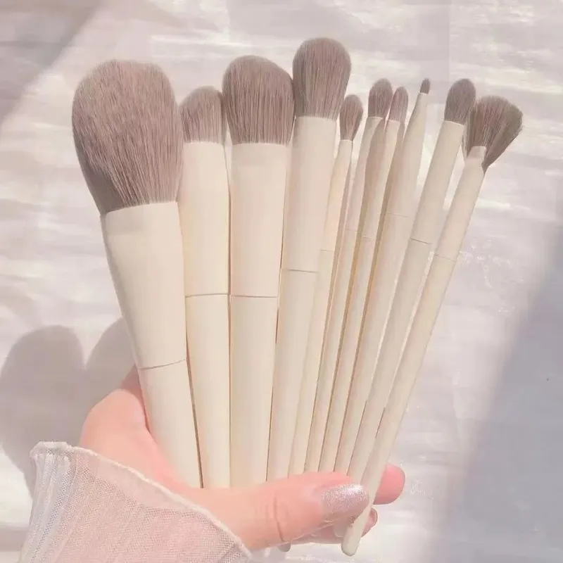 10pcs Set Makeup Brushes Tool Set Cosmetic Powder Eye Shadow Foundation Blush Blending Beauty Maquiagem Beauty Kit for Party — image 13