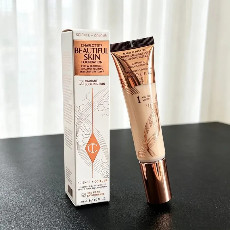 Charlotte Tilbury Hyaluronic Acid Foundation Hydrating Medium Coverage Natural Glow 16HR Wear Brightening Concealer Dark Circles