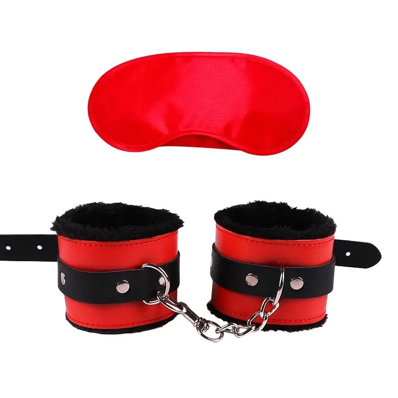 Mga Sex Toys Para sa Babae Bdsm Set Sexy Leather Plush Sex Toys Bondage Kit Mga Posas Feather Blindfold Fetish Flirt Goods Para sa Matanda