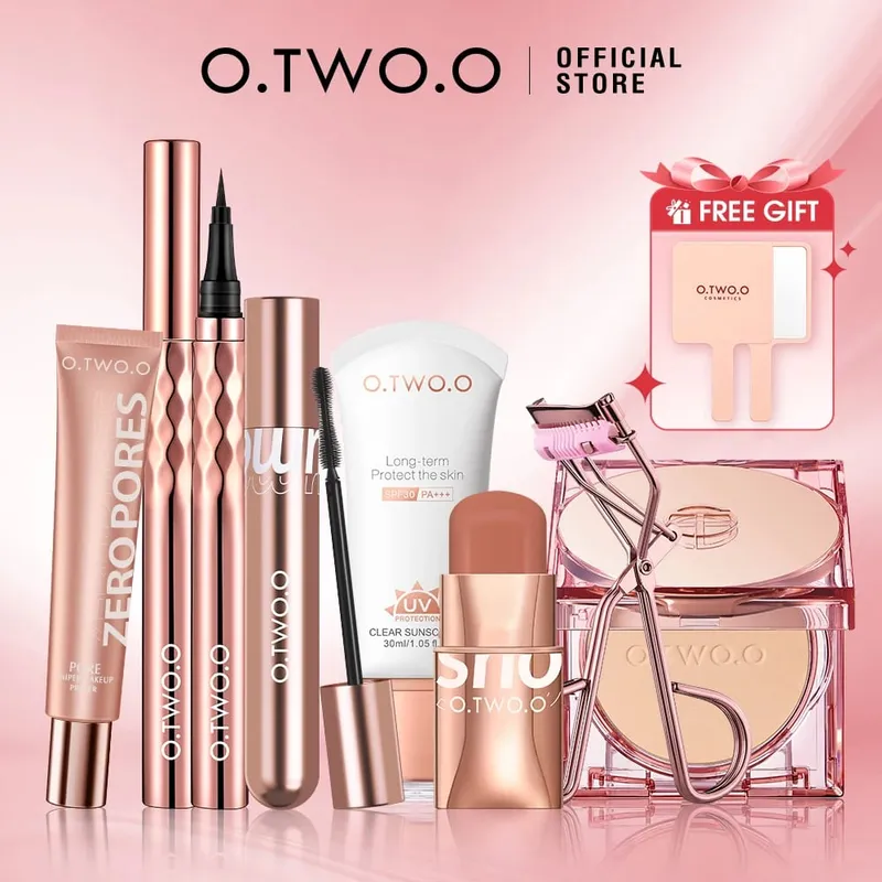 O.TWO.O 8pcs แต่งหน้าชุดรวมอายไลเนอร์ลิปสติก Blusher Face Setting Powder มาสคาร่า Eyelash Curler ครีมกันแดดเครื่องสำอาง