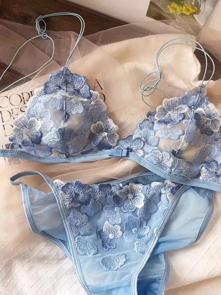 Conjunto de lencería de nicho francés, Bralette con copa triangular de malla bordada, sin aros, encaje Retro, sujetador fino y Sexy cómodo, Tushy MOYISU de EE. UU. — image 5