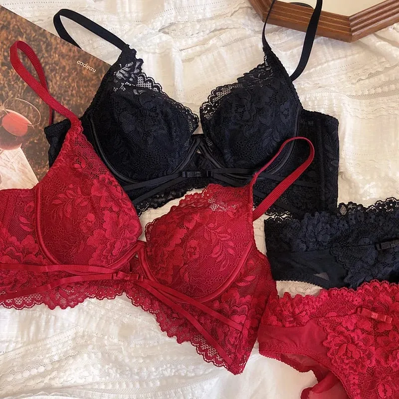 Summer Underwie Thin Cup Women Underwear Sexy Hollow Push Up Bra Set French Lace Embroidery Comfortable Bralette Lingerie Sets