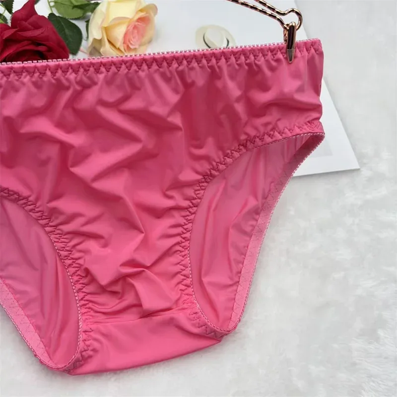 Ultra-Thin Silky Ice Silk Elastic Soft Close-Fitting Fabric Men's Daily Comfort Underwear Breathable Briefs men underwear sexy — image 12