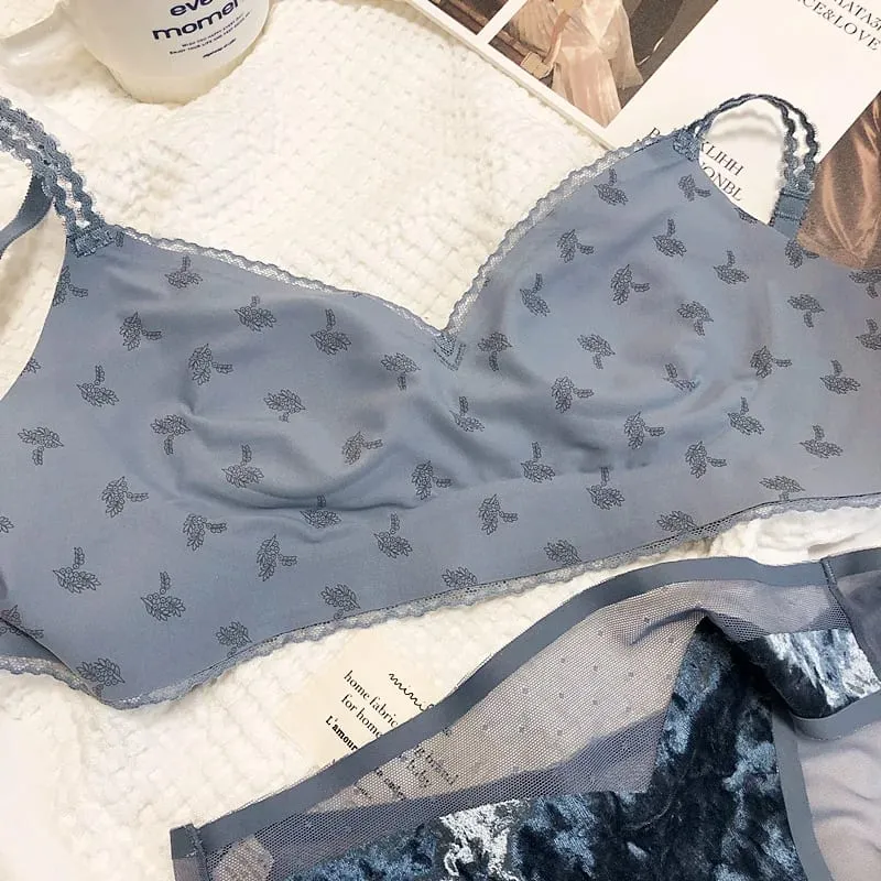 Autumn Winter Warm Velvet Trackless Bra Set Comfortable Wireless Lightweight Comfortable Lingerie For Women Sexy Underwear Sets