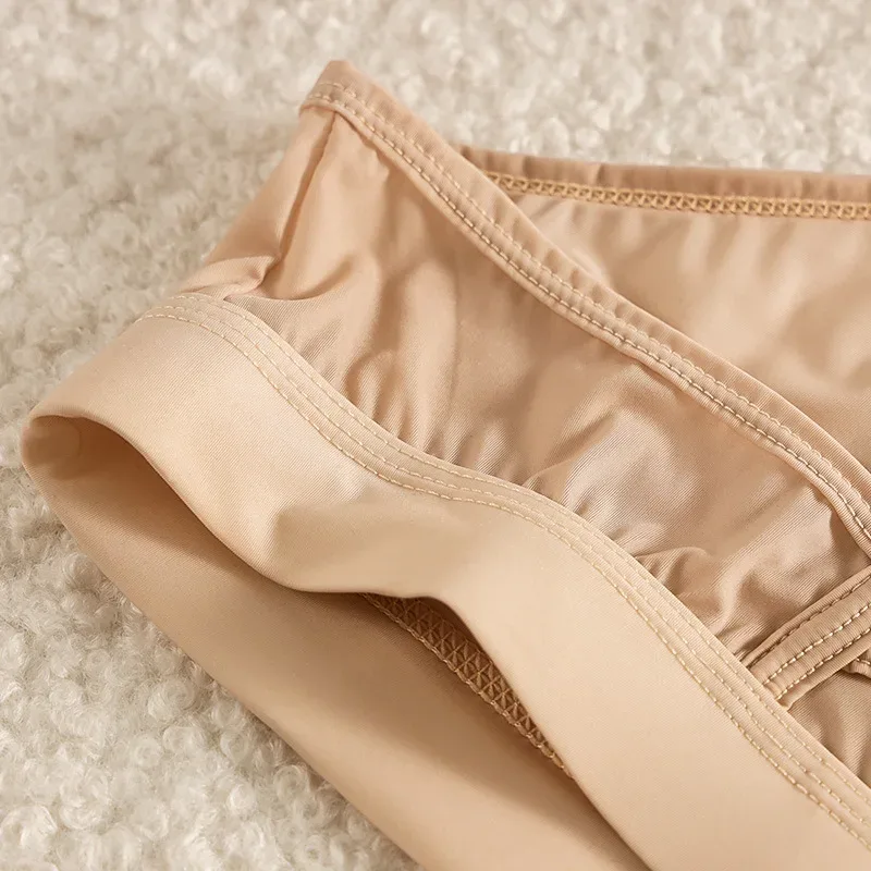 Open Front Fly Pouch Underwaer Men Scrotal Support Sports Briefs Ice Silk Breathable Underpant Bullet Separate Healthy Panties