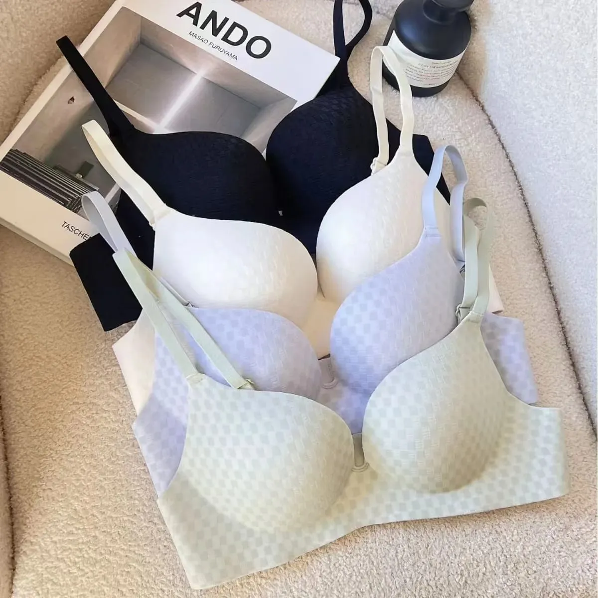 Seamless Comfortable Breathable Push Up Lingerie For Women Small Breast Gathering Show Big Anti-sagging Bra — image 2