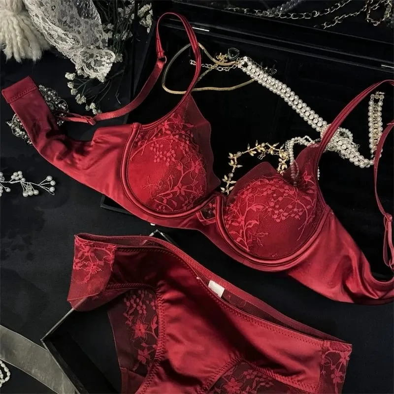 Set Lingerie Renda dan Satin Gaya Perancis, Bra Tali Dapat Disesuaikan & Bantalan Tipis Kawat Lembut Nyaman Pakaian Dalam Anak Perempuan Muslim