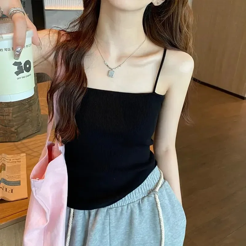 여름 민소매 캐미 백 레스 스트랩 탱크 탑 캐주얼 여성 홀터 자르기 탑 슬림 솔리드 짧은 여성 튜브 자른 조끼 2026