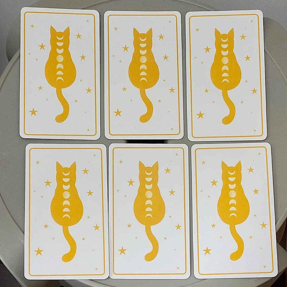 78 Cards with Guidebook Cat Tarot Deck Cute White Cat Theme Tarot Cards Fortune Telling Cards in Portable Tin Box 11*6.2cm