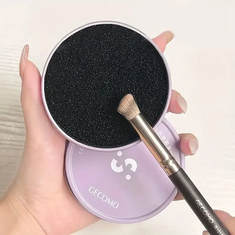 Makeup Brush Cleaner Color Removal Cleaner Sponge Quickly Easily Clean Makeup Brushes Powder Without Water Chemical Solutions