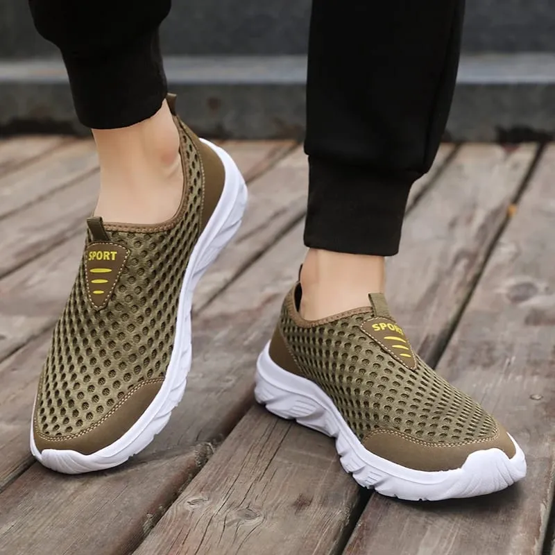 Lightweight Men Casual Shoes Breathable Slip on Male Casual Sneakers Anti-slip Men's Flats Outdoor Walking Shoes Size 39-46 — image 5