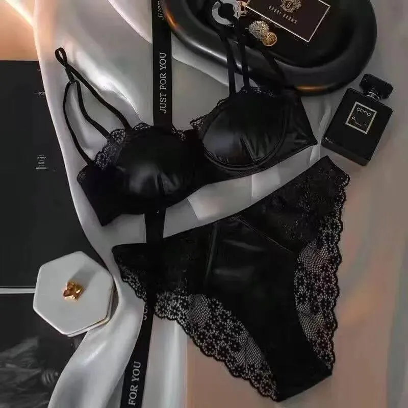 European -American sexy satin half cup comfortable upper support underwear set thin with steel ring green lace edge glossy bra