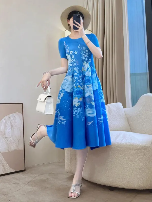 Miyake Pleated Printed Dresses European American Fashion Simple Elegant Short Sleeve Lightweight Women's Bounce Flower Bud Dress