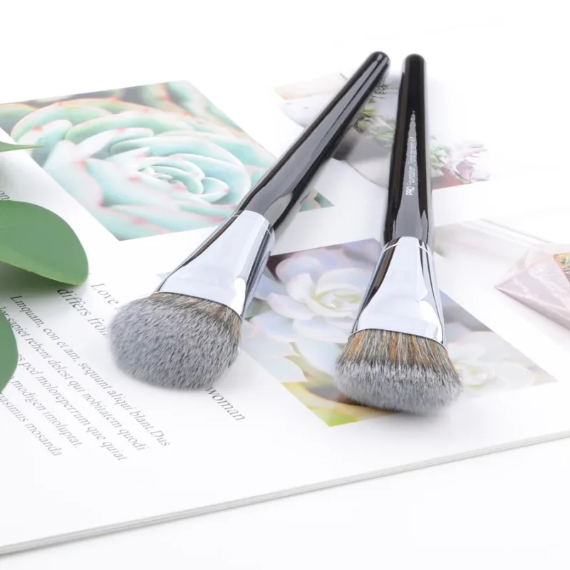 1 piece Pro Foundation #47 Powder foundation Makeup brushes Shadow Make up brush synthetic Hair wood handle
