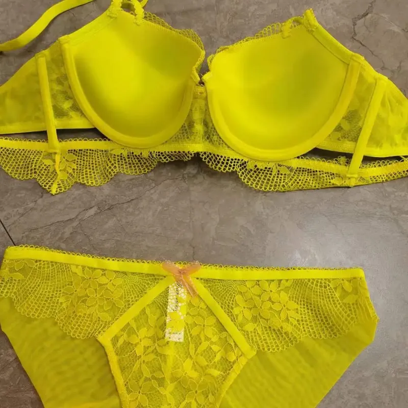 2023 ใหม่ Hollow OUT ชุดชั้นในสตรีเซ็กซี่ลูกไม้ Bra และ Panty ชุด Push Up ปรับ Thicken ชุดชั้นในขนาดใหญ่ขนาด Intimate