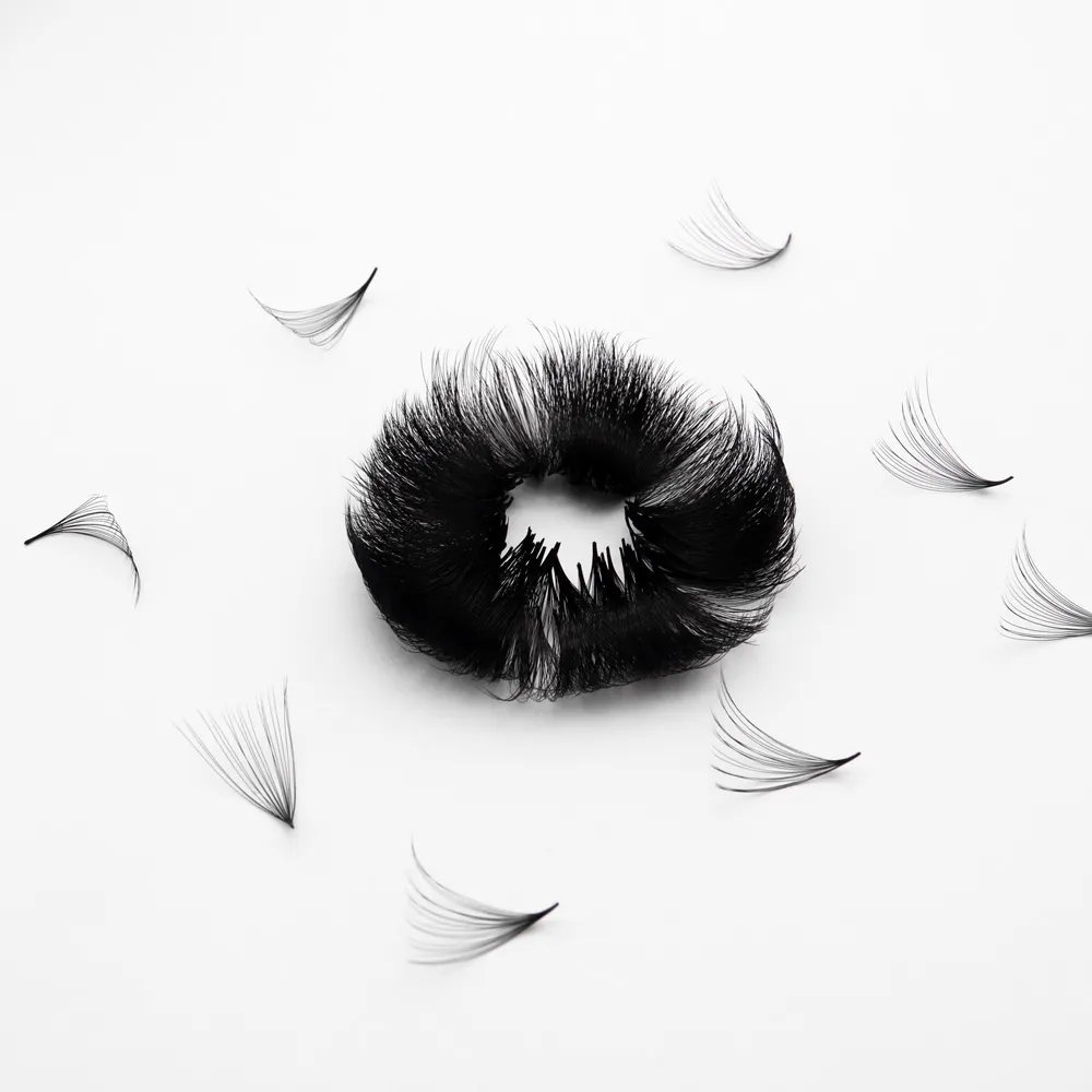 10D 20D 0.03 Thickness Pointy Base Sharp Slim Narrow Stem Mega Russian Volume Loose Fans Thin Russia Volume Lashes Extensions