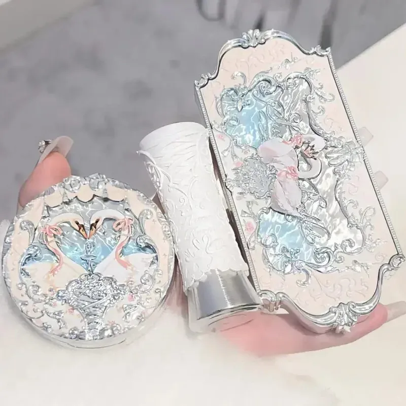 Makeup Set Flower Knows Bunny Garden Collection 6 Color Eyeshadow Palette Embossed Blusher Shine Lipstick Kit Maquiagem
