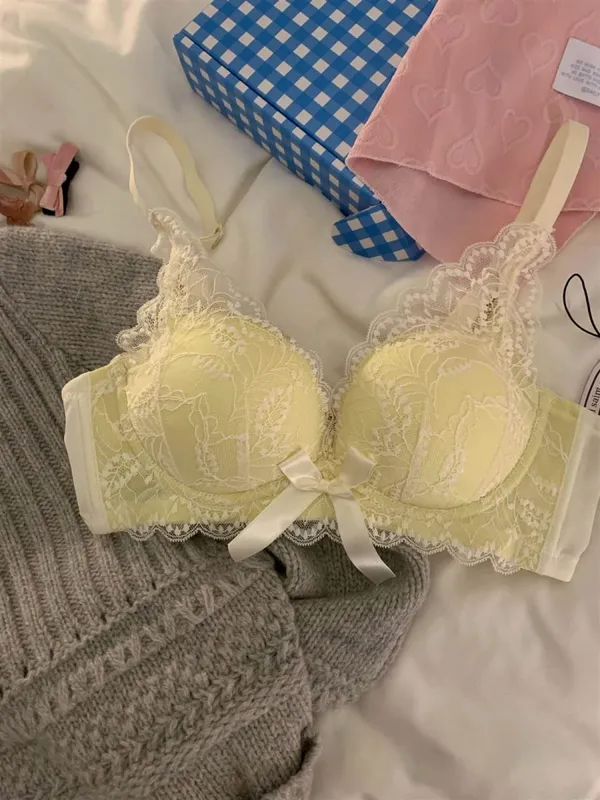 Hot Selling Wireless Lace Bra Women Small Bust Thick Padded Push Up Lift Anti Sag Side Support Sexy Lingerie 32‑38 AB