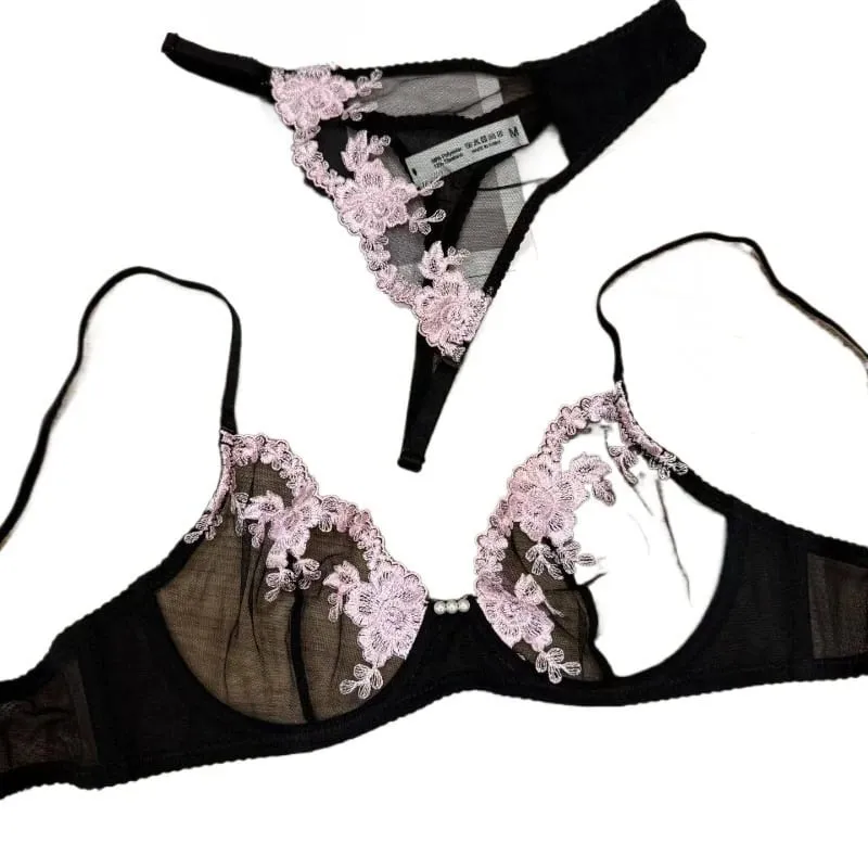Nouveau Modèle Ensemble Soutien Gorge Culotte Dentelle Ultra Fine Brodée Femme Push Up Sans Couture Άνετα εσώρουχα Intime
