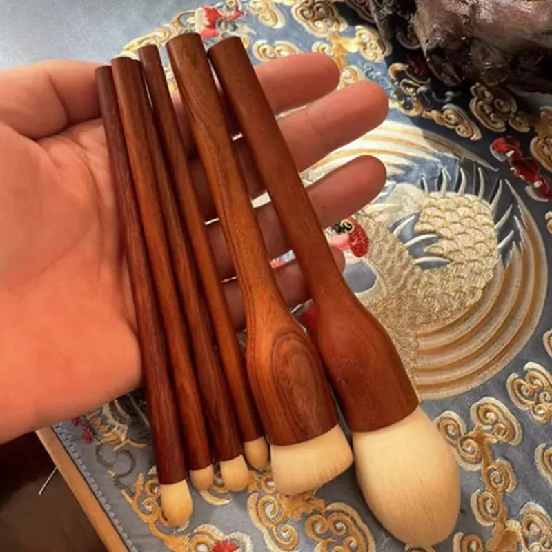 Sandalwood Handle Makeup Brushes Foundation Powder Highlighter Sculpting Eyeshadow Smudge Blender Detail Cosmetic Brush Tool