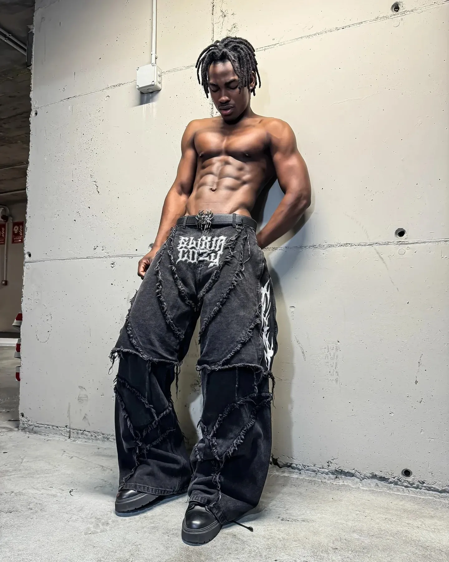 Elixir X Cozy Detachable Jeans Retro Punk Streetwear Ziipper Patchwork Stripe Denim Pants Men Black Baggy Hip Hop Splicing Jeans — image 8