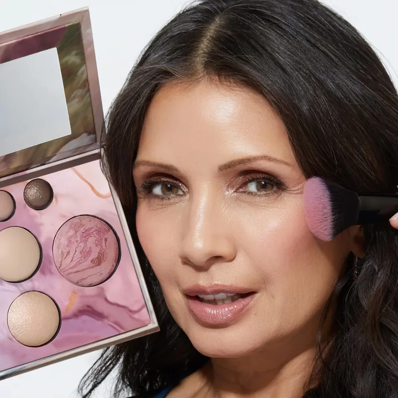 Tuscan Dreams Holiday Baked Starter Kit (4PC)-- Full Face Makeup Palette Foundation with Limited Edition Brushes — image 6