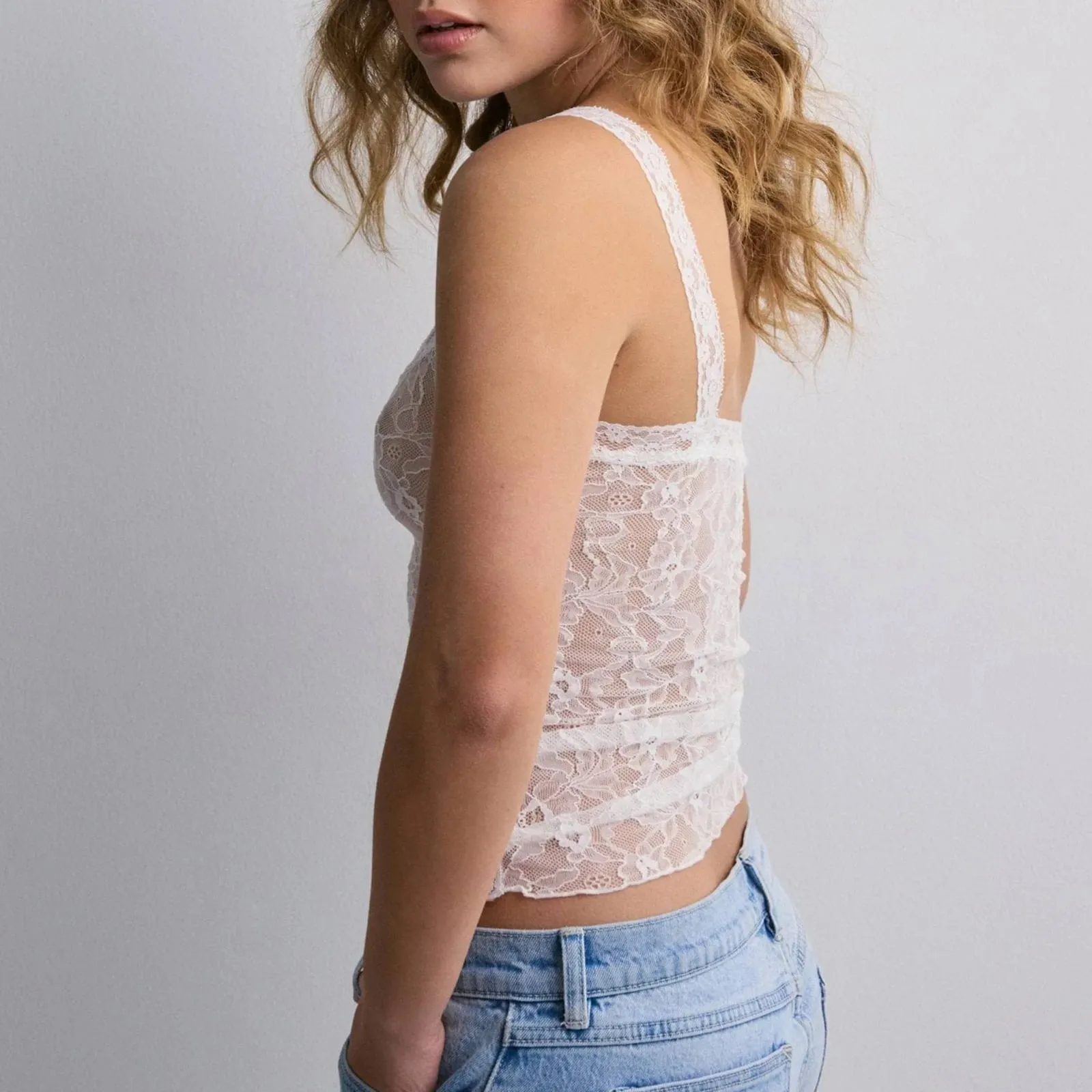 hirigin Aesthetic Slim Fit Camis Retro Floral Lace Sheer Crop Tops Cottage Grunge Sleeveless Shirt Vest Y2k Vintage Tank Tops — image 2