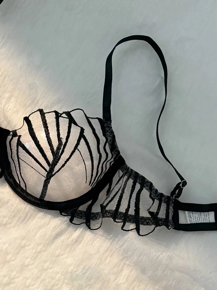 Black Leaf Embroidery Sheer Mesh Lingerie Set Underwire Bra & Adjustable Thong Women Sexy Underwear ZA824058