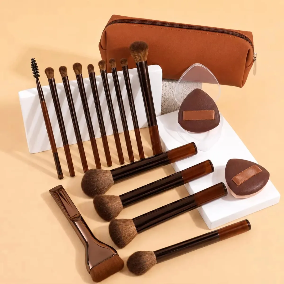 Brush Set Includes 14pcs Makeup Brushes + 1pc Makeup Bag + 2pcs Makeup Sponges Containing Foundation Brush Blush Brush — image 3