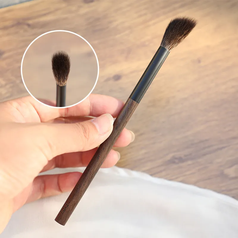 FY07 Professional Handmade Make Up Brush Fluffy Blush Highlighter Brush Soft Blue Squirrel Hair Ebony Wood Handle Makeup Brushes