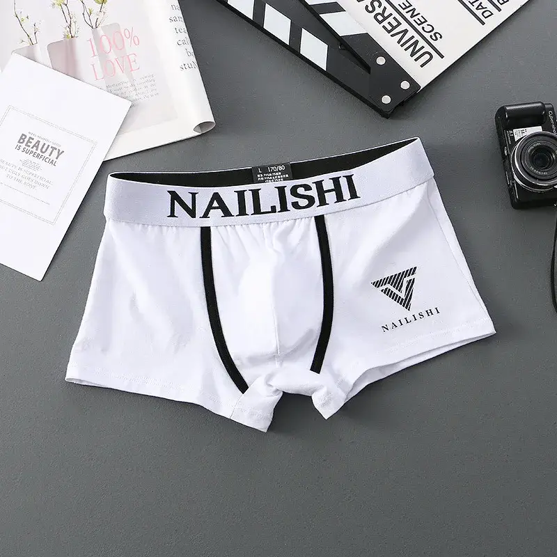 2 Piece Men's Underwear Burst of Cotton Breathable Youth Boxer Shorts Letter Trend Mid-waist Quadrangle Shorts Flat Corner Perso