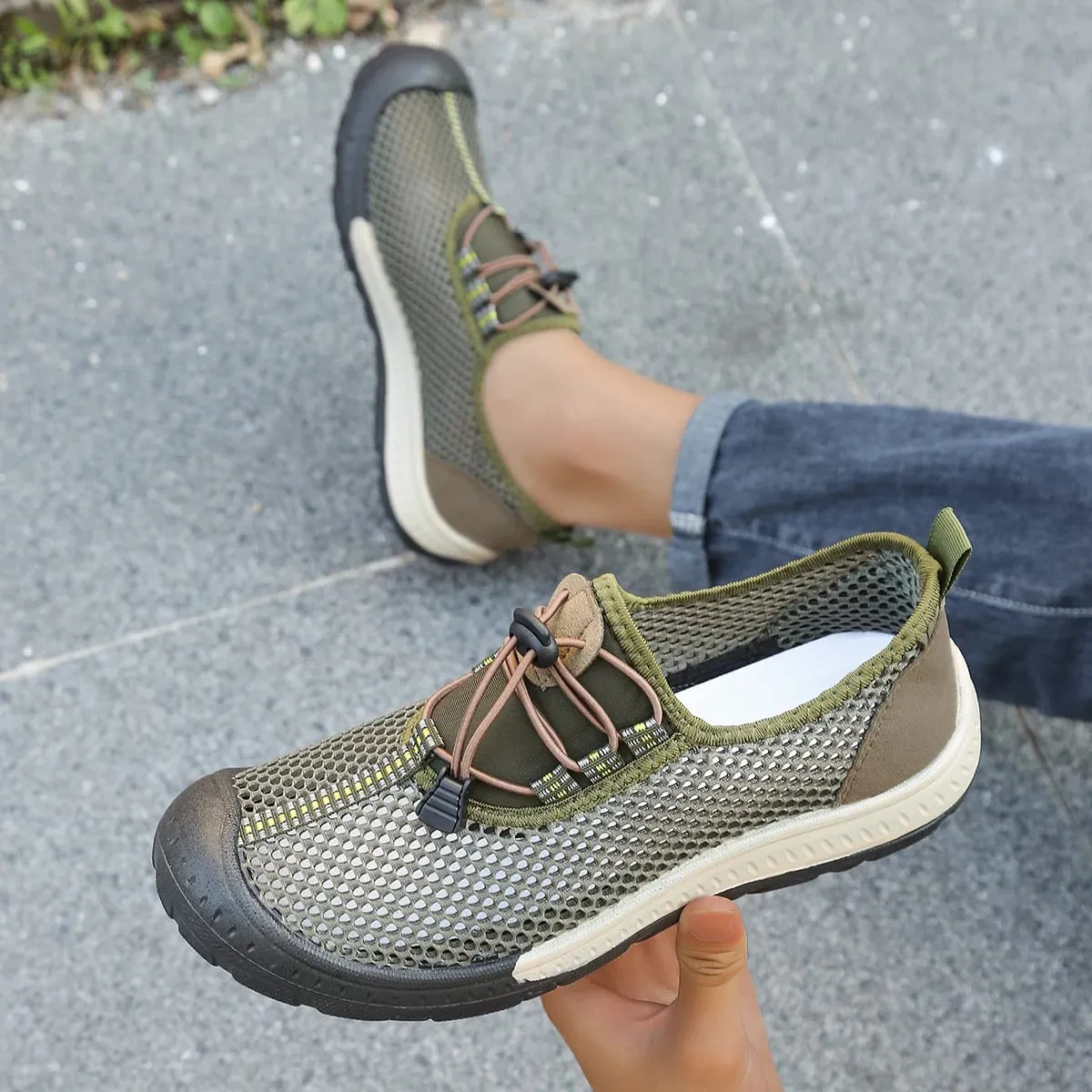 Sapatos masculinos de malha oca com alternância rápida, tênis para caminhada com listras e costura, touca de borracha grossa envolta em sapatos casuais para uso ao ar livre