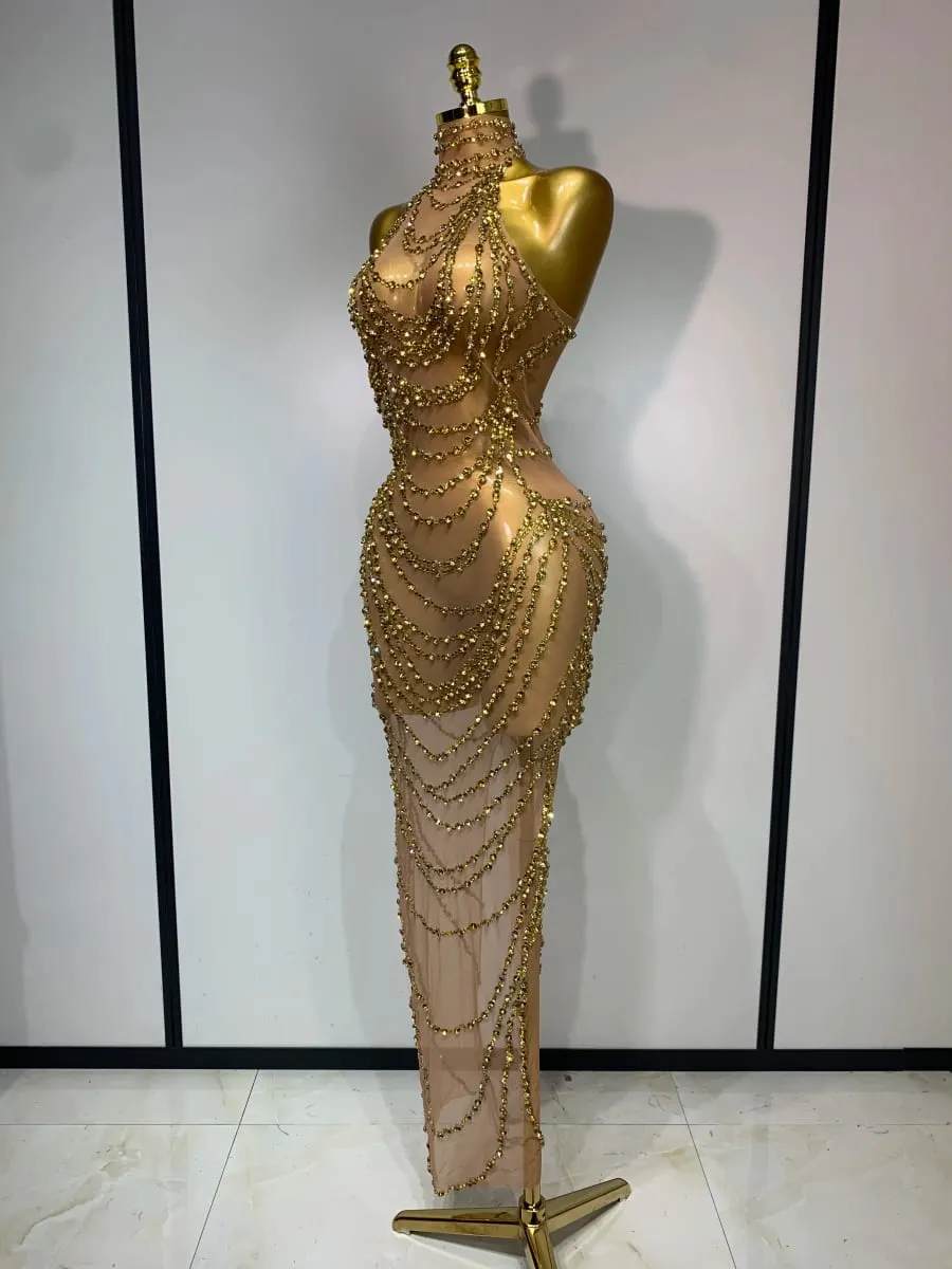 Abito lungo in maglia trasparente sexy con strass scintillanti 2025 Costume da spettacolo per cantante di scena per compleanno di lusso da donna