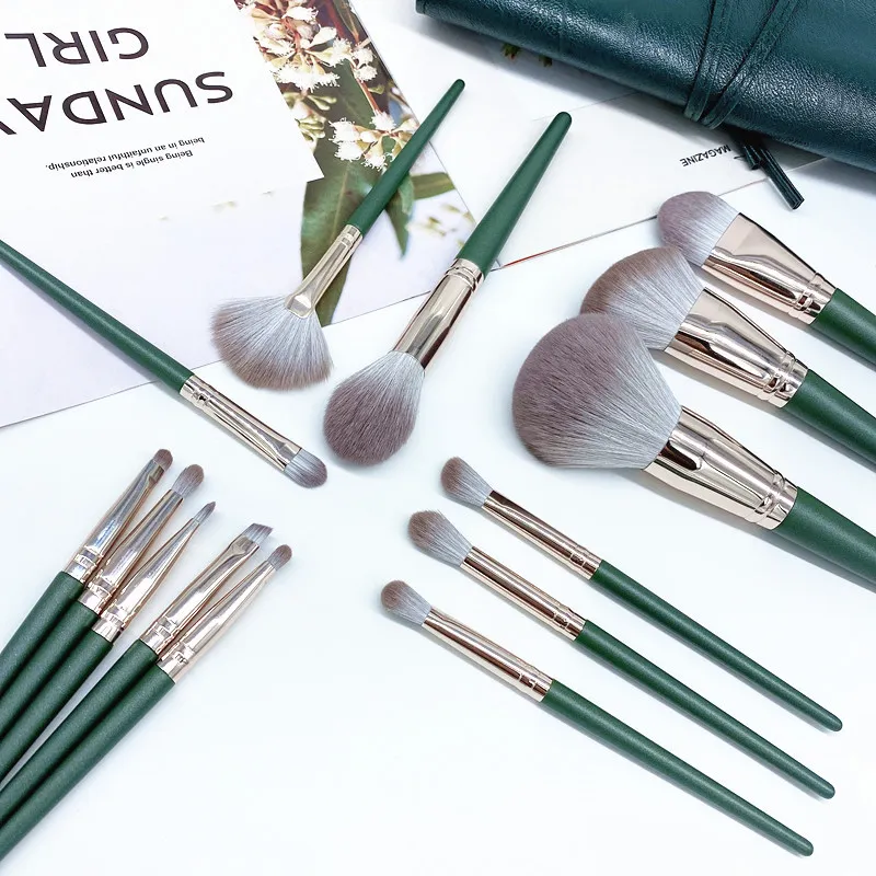14Pcs Makeup Brushes Soft Makeup Tools Cosmetic Powder Eye Shadow Foundation Blush Blending Detail Eyebrow Lip Beauty