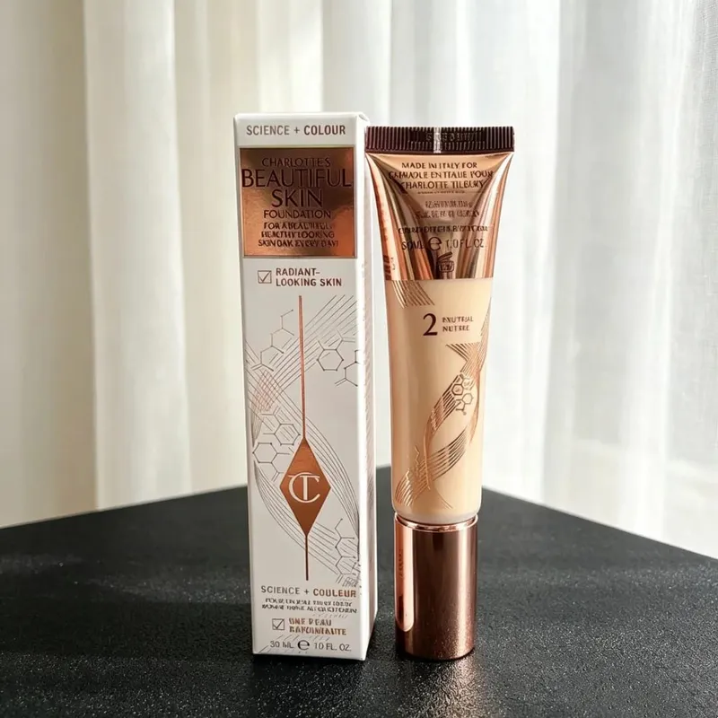 Charlotte Tilbury Hyaluronic Acid Foundation Hydrating Medium Coverage Natural Glow 16HR Wear Brightening Concealer Dark Circles
