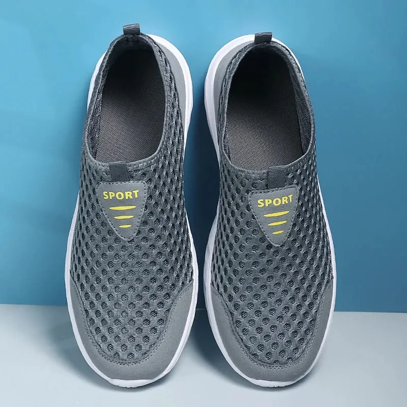 Lightweight Men Casual Shoes Breathable Slip on Male Casual Sneakers Anti-slip Men's Flats Outdoor Walking Shoes Size 39-46 — image 2
