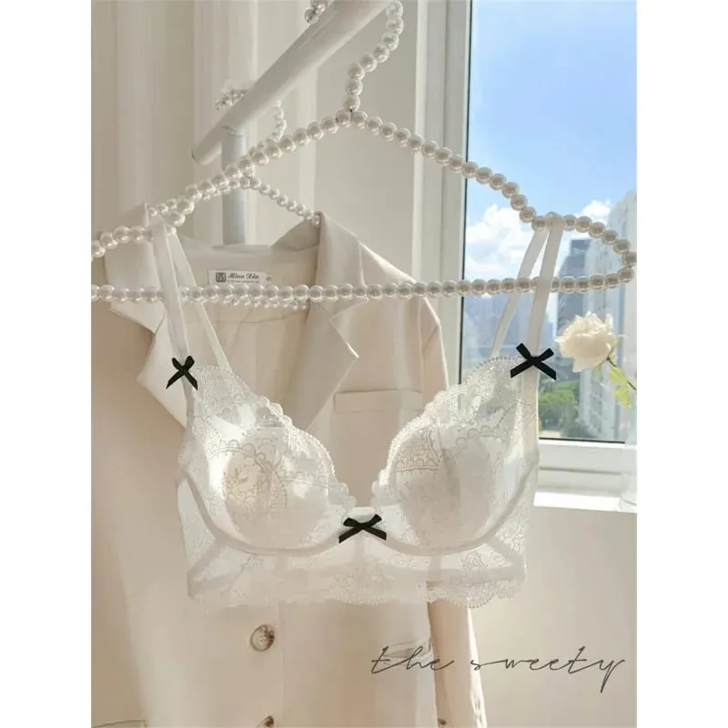 French Lace Lingerie Set Women Wirefree Minimizer Support Summer Ultra Thin Bra Large Chest Petite Look Bunny Ears