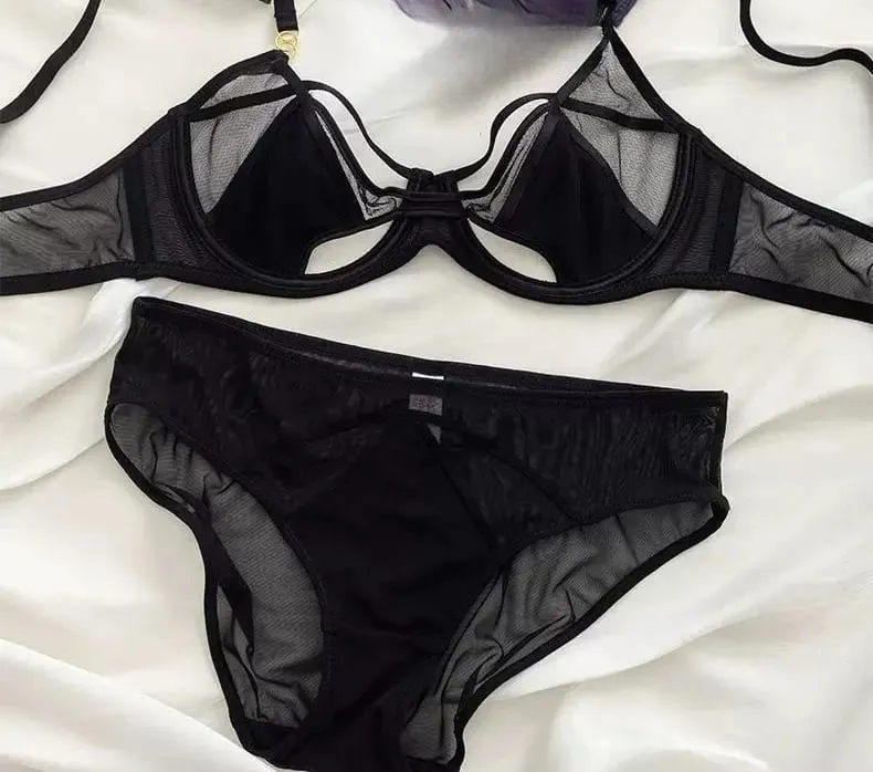 Hot Sale Sheer Mesh Lingerie Set No Padding Soft Wire Push Up See Through Floral Lace Bralette Dark Romance Style