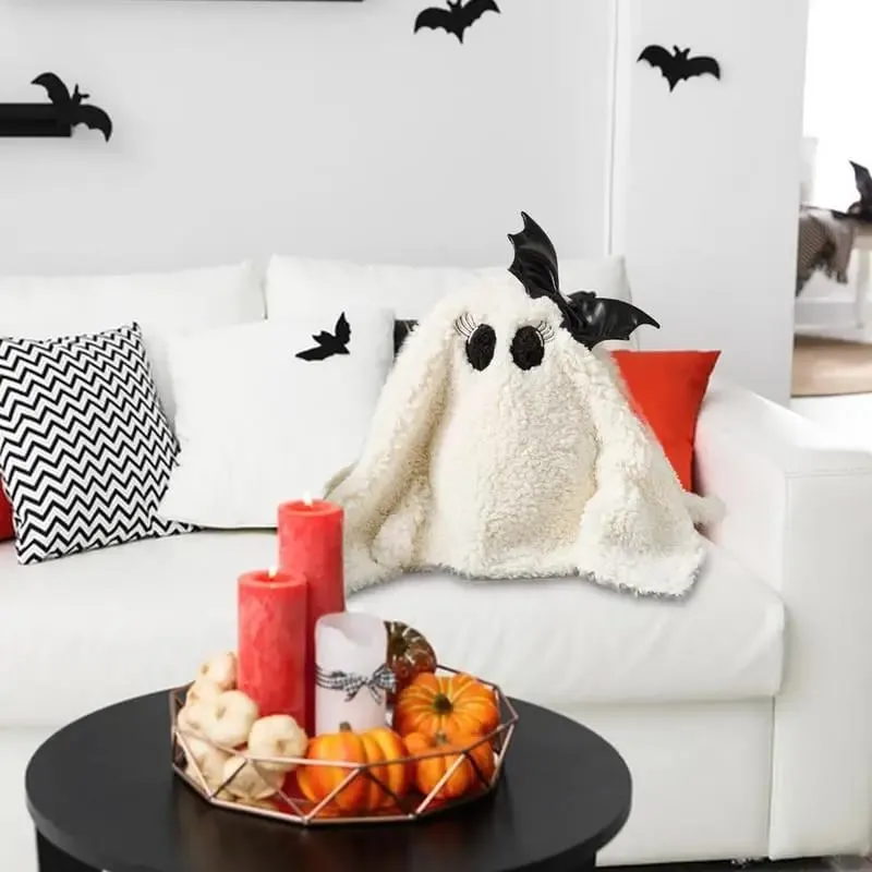 Ghost Plush Pillow Cute Plushie Ghost Home Decor Stuffed Halloween Plush Toys Cute Ghost Plushie Toy Soft Ghost Plushies For