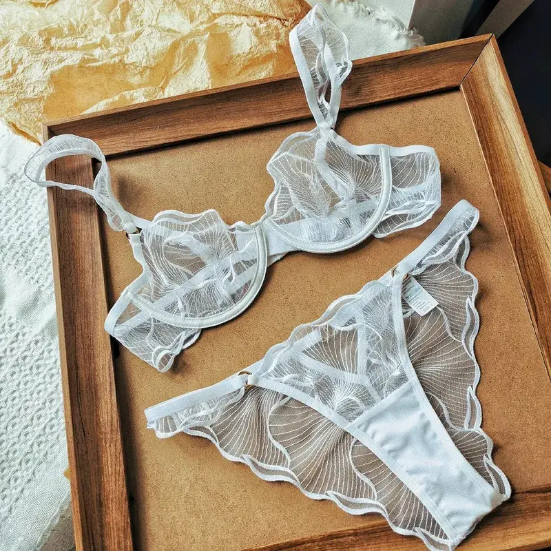 Comfort Minimizer Bra for Large Bust Ultra Thin Unlined Wireless Bra Lift & Shape Adjustable Support for Everyday Wear — image 12