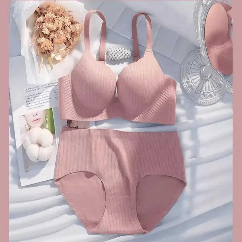 High Quality Thick Padded Wirefree Bra Set Women Seamless Solid Gathering Lingerie Comfort Push Up Effect Perfect for Smaller