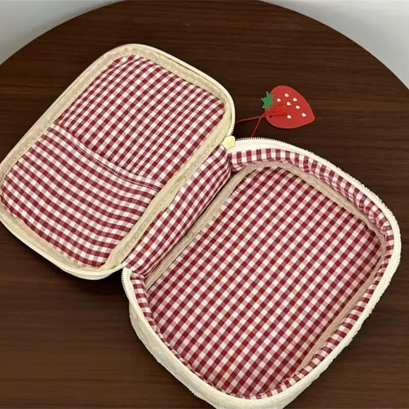 Strawberry Sandwich Cosmetic Tools Bag Large Capacity Makeup Brushes Lipstick Storage Bag Multi-Functional Comestic Organizer