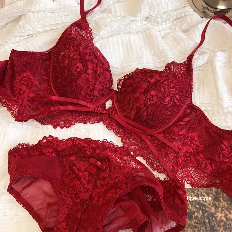 Summer Underwie Thin Cup Women Underwear Sexy Hollow Push Up Bra Set French Lace Embroidery Comfortable Bralette Lingerie Sets