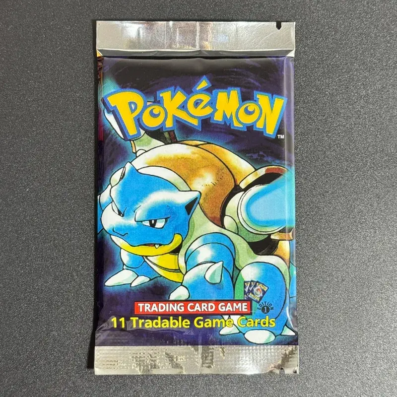 1ST Edition Basisset 1999 Booster Pack TCG Basisset Onbeperkt spelkaarten Pokemon Charizard Blastoise Venusaur PTCG Collectible