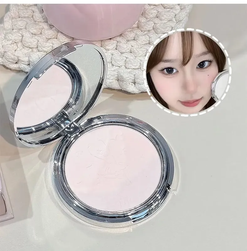 Makeup Kit Include 4 Matte Lipgloss 1 Face Blusher 1 Pressed Powder 1 Eyesshadow Palette 1 Contour Palette With Necklace