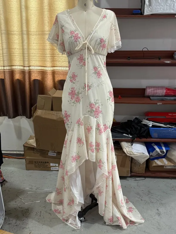 女款花卉印花雪紡長裙浪漫深V領飄袖高低蕾絲邊洋裝2026夏季優雅女士禮服