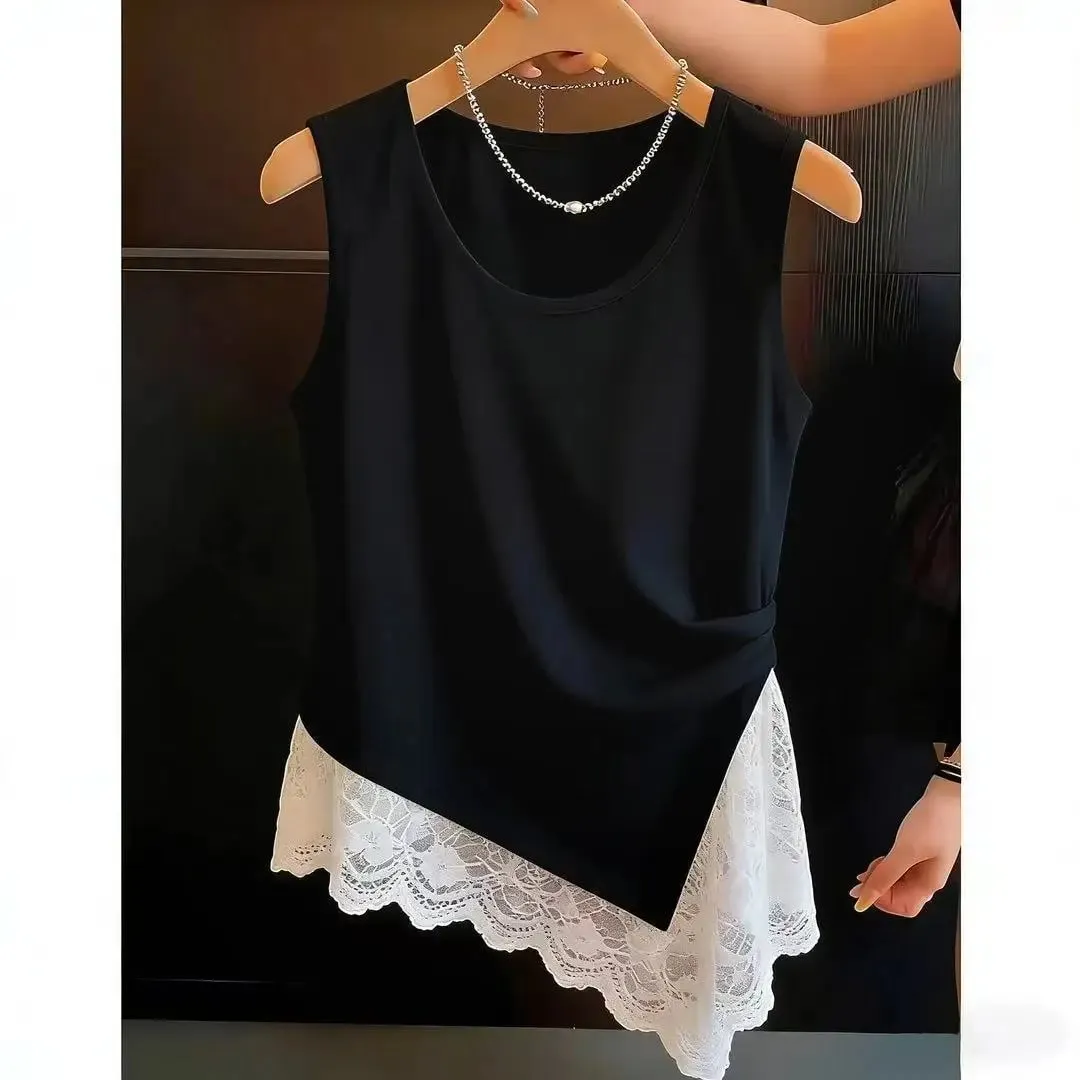 Spring and summer large-size women's clothing new commuter wind pleated design sense lace lace splicing irregular vest — image 8