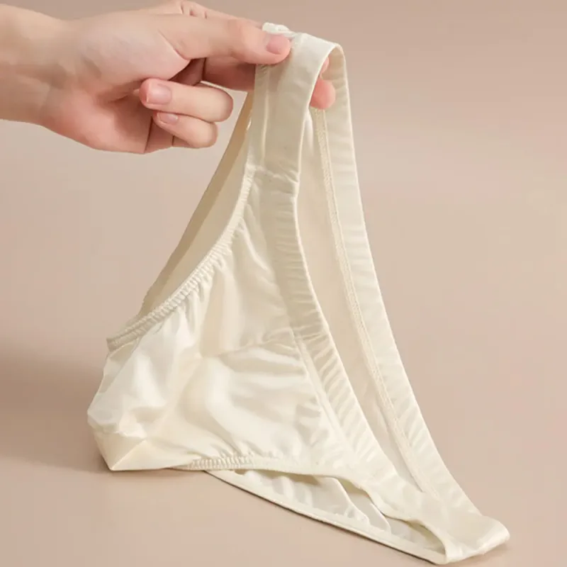 Men's Silky Satin Briefs Sexy Low Rise Underwear Soft Stretchy Bikini Panties Shiny Smooth Butt-lifting Briefs Fitness Underpant