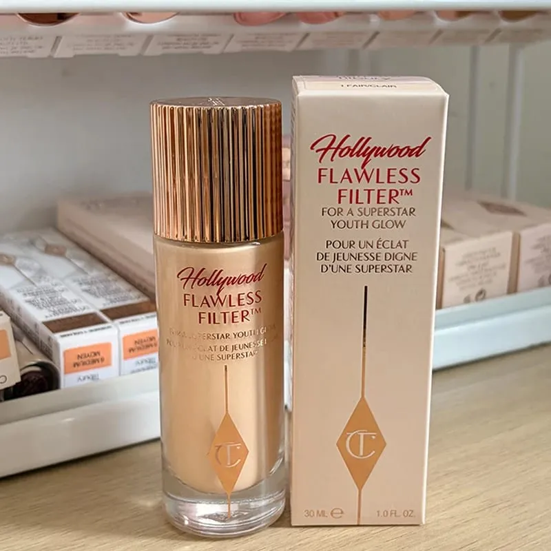 Charlotte Tilbury CT Highlighter Foundation hellt kontinuierlich die Textur des Make-up-Feuchtigkeits-Concealers im Puder auf